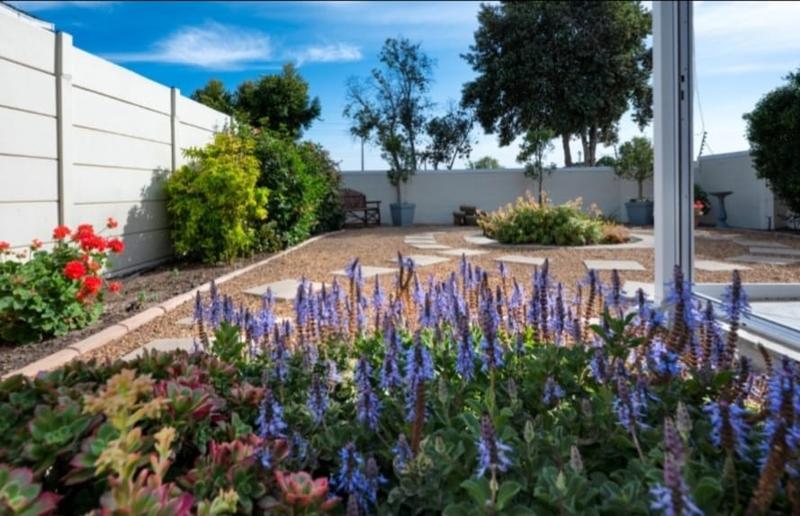 To Let 3 Bedroom Property for Rent in Sunningdale Western Cape